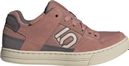 Zapatillas de <strong>MTB</strong> adidas Five Ten Freerider para mujer en rosa salmón