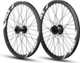 Paire de Roues Carbone Pride Wave Mat Blanc Matrix 20/15mm Noir