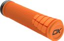 Ein Paar SQlab 7OX Pro 2.0-Griffe in Orange