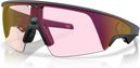 Oakley Meta Vanguard AI Sunglasses - Black / Prizm Transitions Ember / Ref: OW8001-09