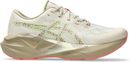 Asics Novablast 5 TR Nature Bathing Beige/Khaki Scarpe da corsa da donna