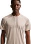 Nike Stride beige herenshirt met korte mouwen