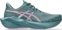 Zapatillas de running Asics Novablast 6 azul/rosa para mujer. EMBARGO 01/07/2026