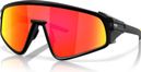 Lunettes Oakley Latch Panel Matte Black / Prizm Ruby / Ref : 0OO9404-1635