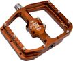 Ein Paar Burgtec Penthouse Flat MK5 B-Rage Edition-Pedale – Kash Bronze / Bronze